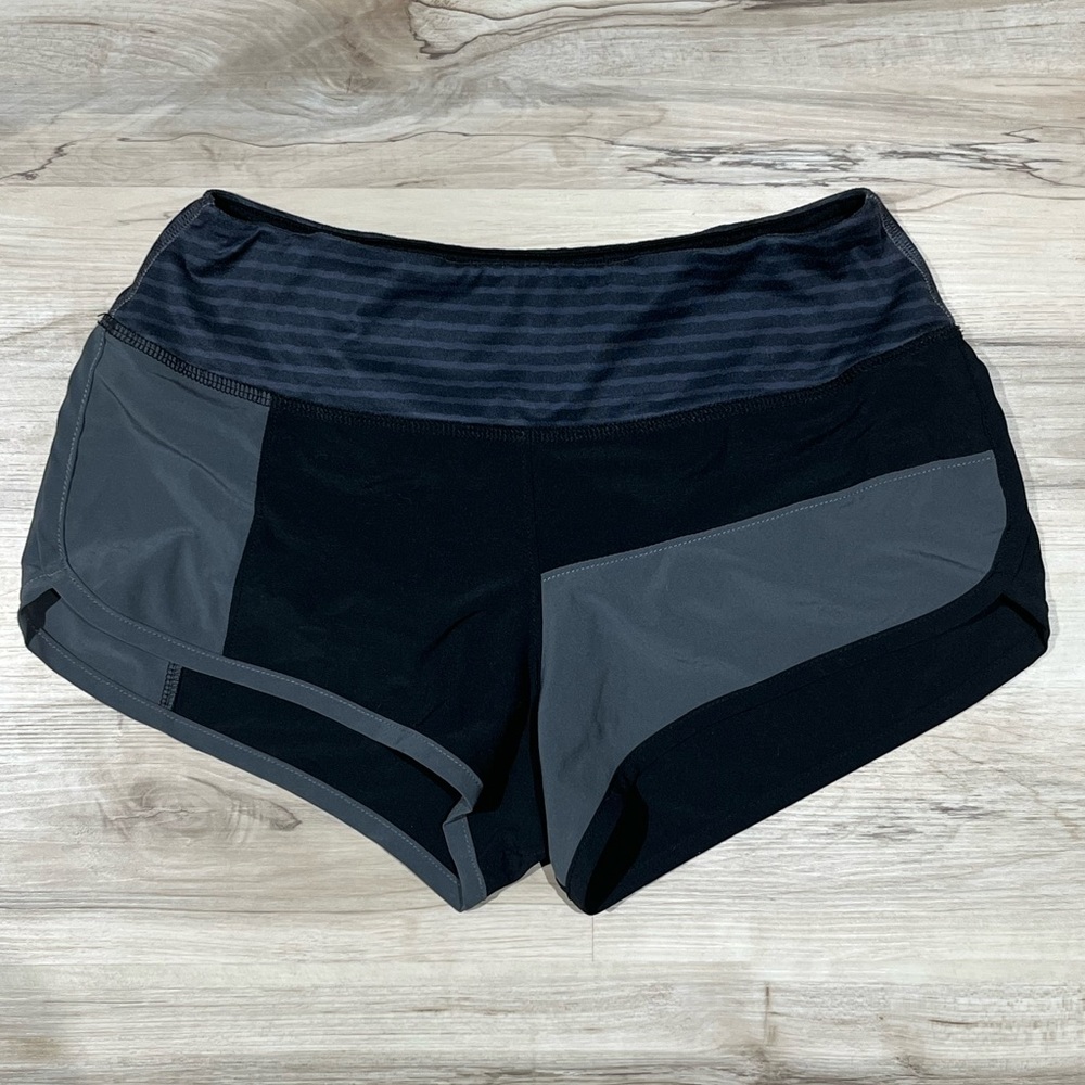 Run in Rabbit Lady Dukes Race Running Shorts, Gray Black, XS, California USA